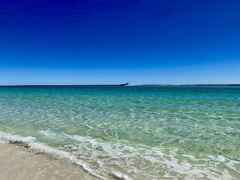 Holiday Beach Resort-Destin — photo 24