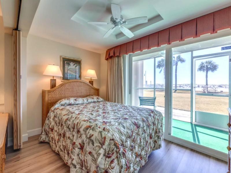 Holiday Beach Resort-Destin — photo 88