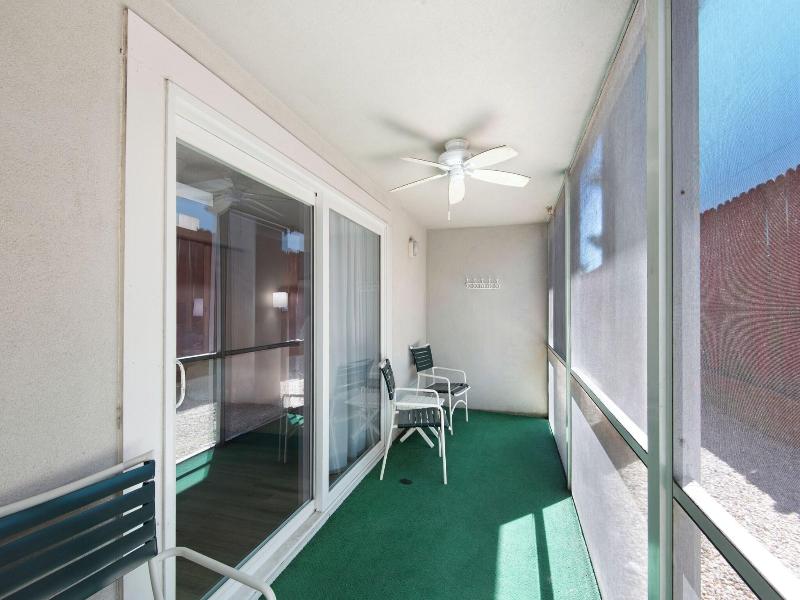 Holiday Beach Resort-Destin — photo 26