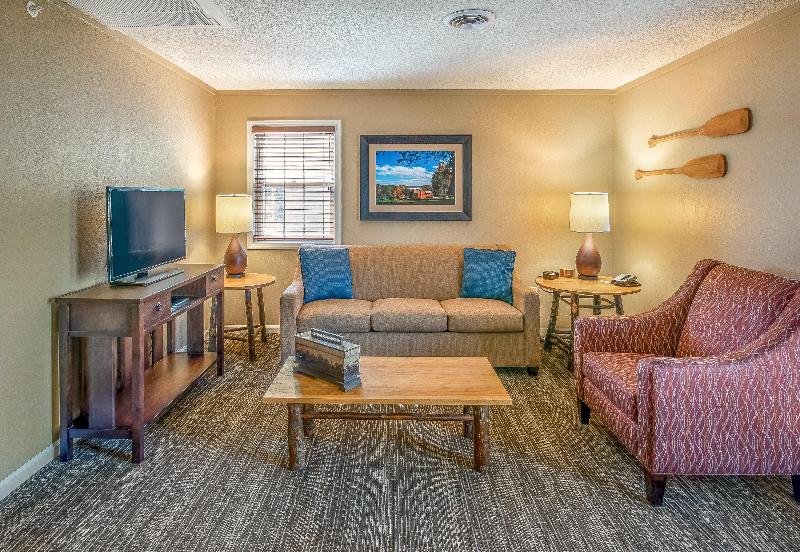 Holiday Inn Club Vacations Oak 'n Spruce Resort image