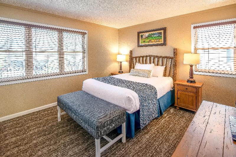 Holiday Inn Club Vacations Oak 'n Spruce Resort image