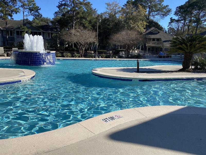 Island Links Resort image