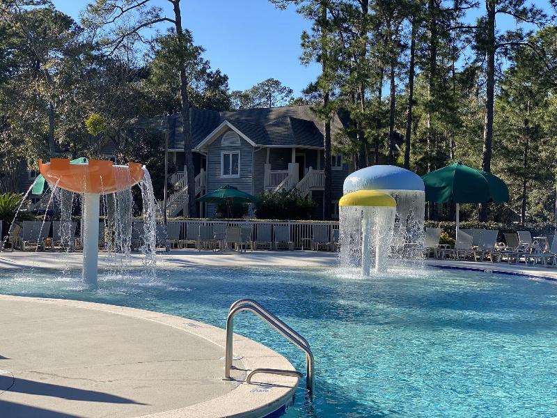 Island Links Resort image