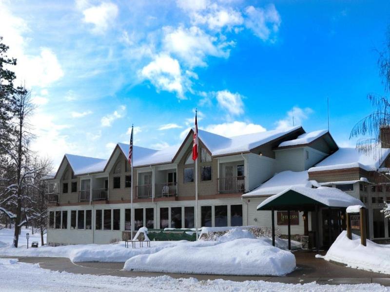 Meadow Lake Golf and Ski Resort — general view