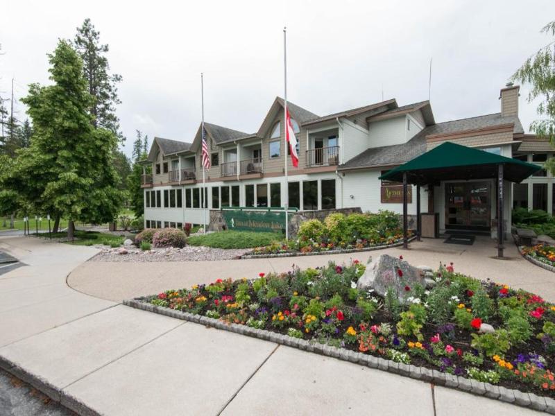 Meadow Lake Golf and Ski Resort image