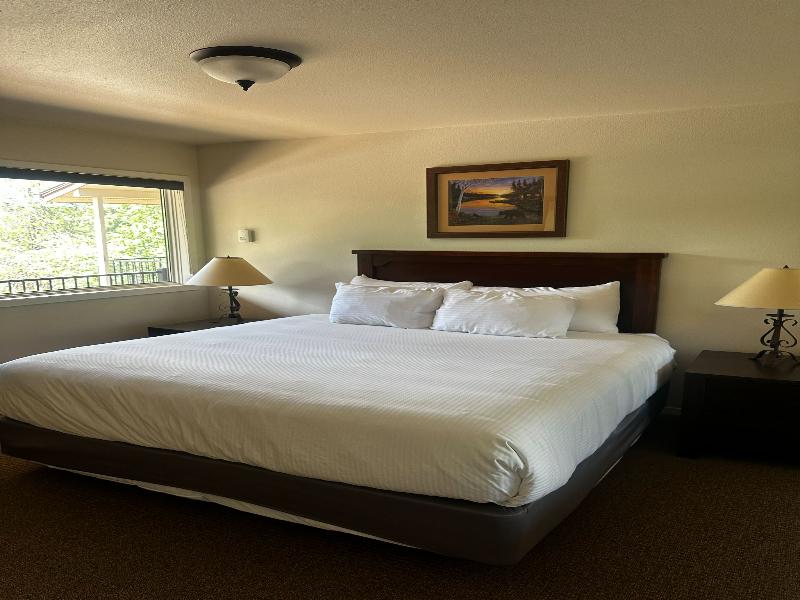 Meadow Lake Golf and Ski Resort image