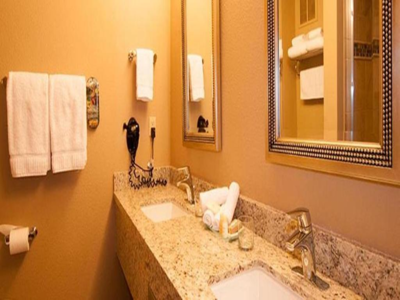 Meadow Lake Golf and Ski Resort image