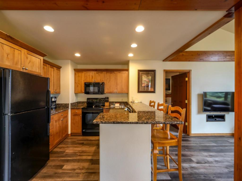Meadow Lake Golf and Ski Resort image
