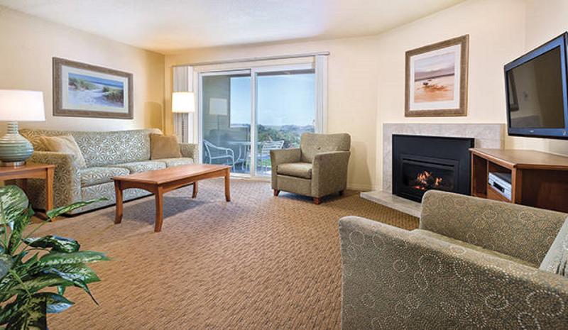 WorldMark Surfside Inn image 1