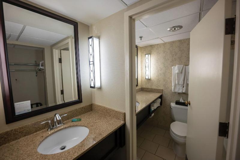 Peek N Peak Resort Trademark Collection By Wyndham image