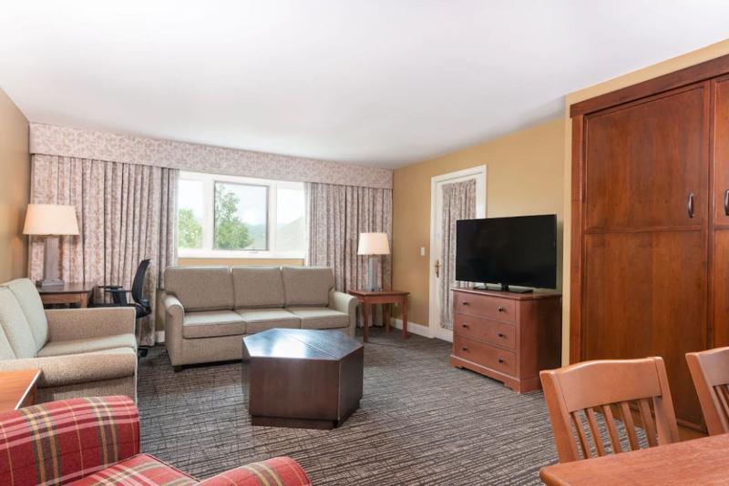 Grand Summit Resort, A Vail Resorts Property image