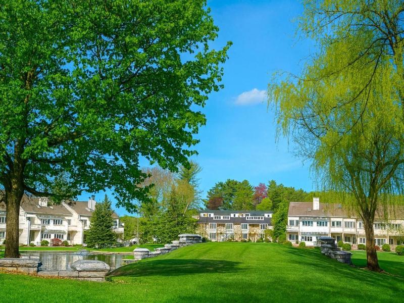 The Ponds at Foxhollow image