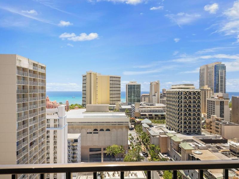 Vacation Internationale Royal Kuhio image