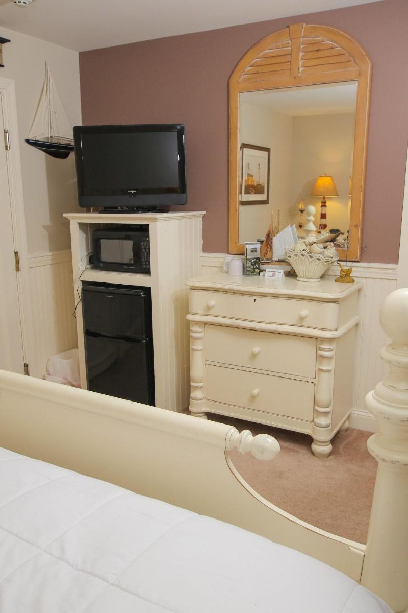 Sheepscot Harbour Village & Resort image