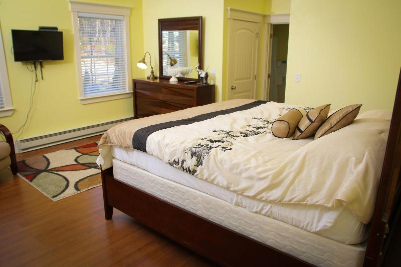 Sheepscot Harbour Village & Resort image
