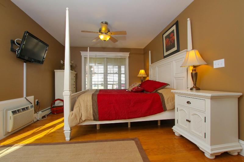 Sheepscot Harbour Village & Resort image