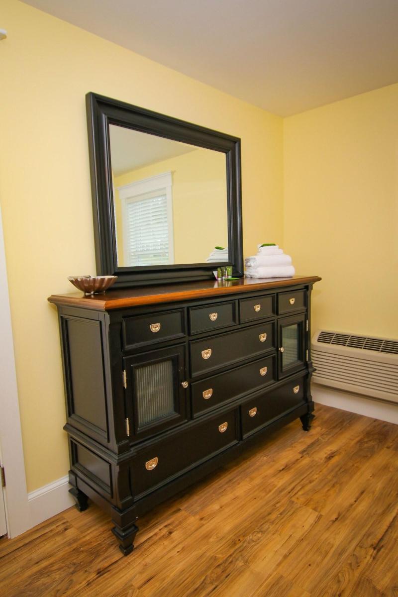 Sheepscot Harbour Village & Resort image