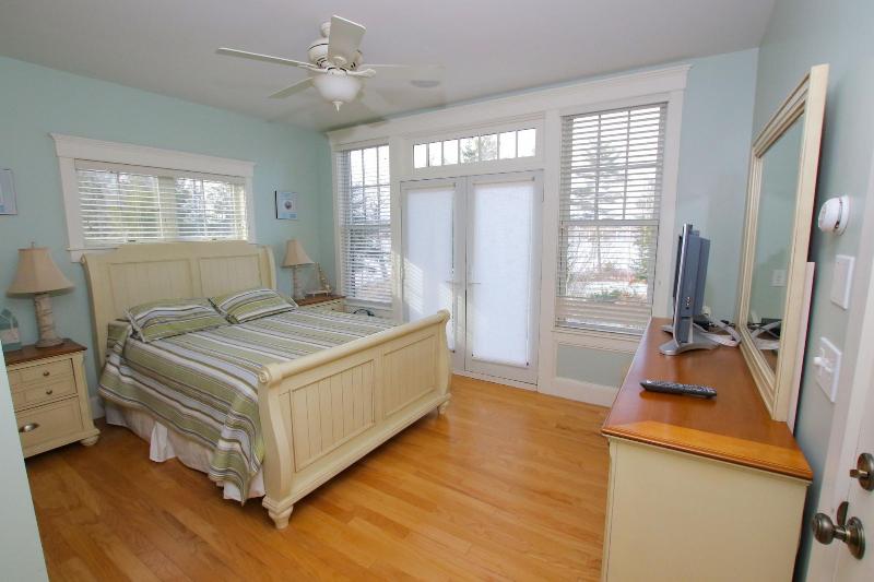 Sheepscot Harbour Village & Resort image
