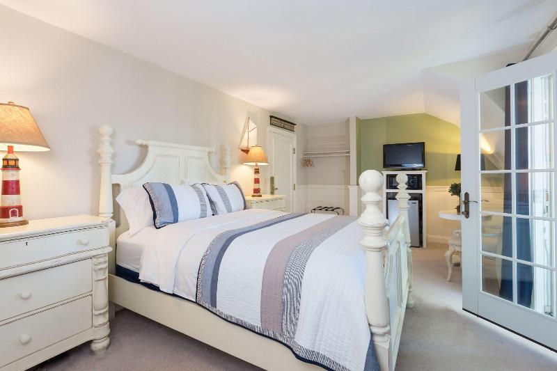 Sheepscot Harbour Village & Resort image