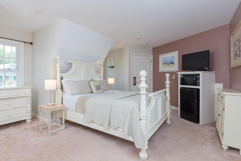 Sheepscot Harbour Village & Resort image