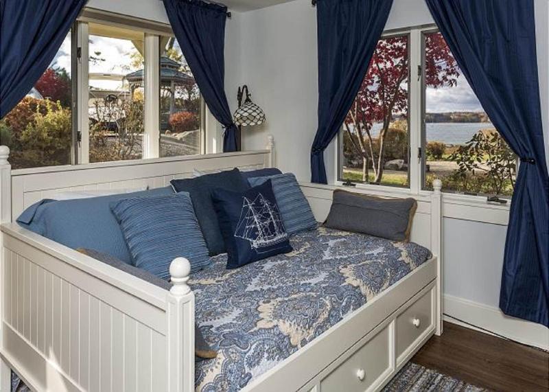 Sheepscot Harbour Village & Resort image