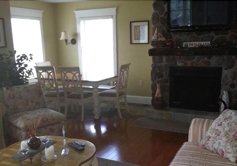 Sheepscot Harbour Village & Resort image