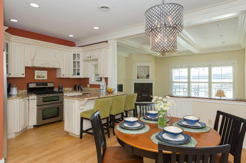 Sheepscot Harbour Village & Resort image