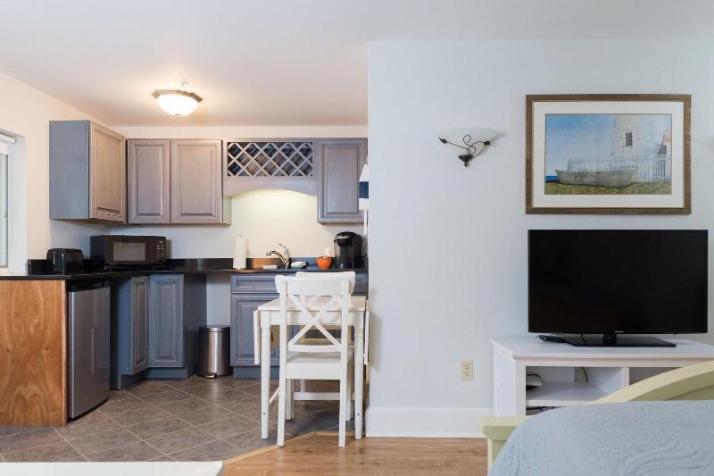 Sheepscot Harbour Village & Resort image