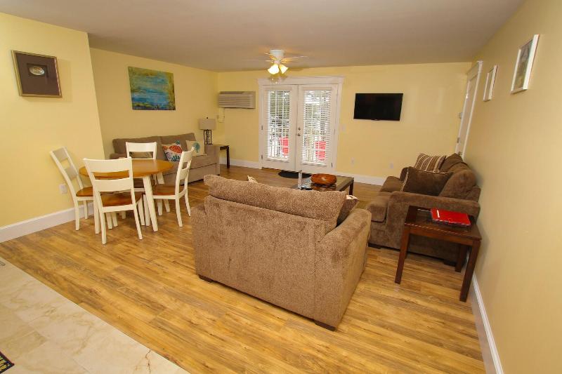 Sheepscot Harbour Village & Resort image