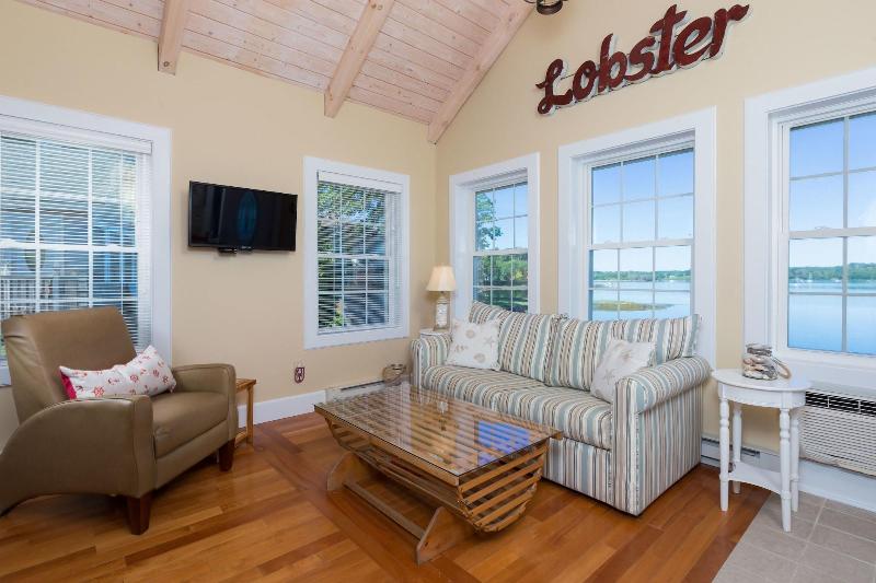 Sheepscot Harbour Village & Resort image