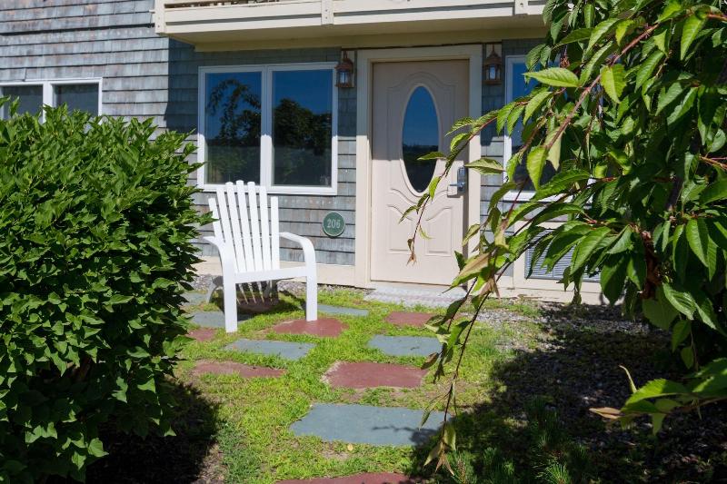 Sheepscot Harbour Village & Resort image