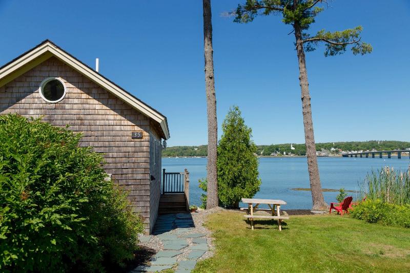 Sheepscot Harbour Village & Resort image