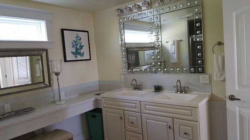 Sheepscot Harbour Village & Resort image