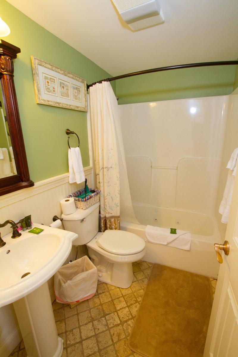 Sheepscot Harbour Village & Resort image
