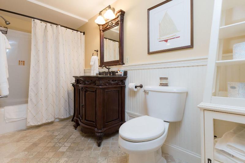 Sheepscot Harbour Village & Resort image