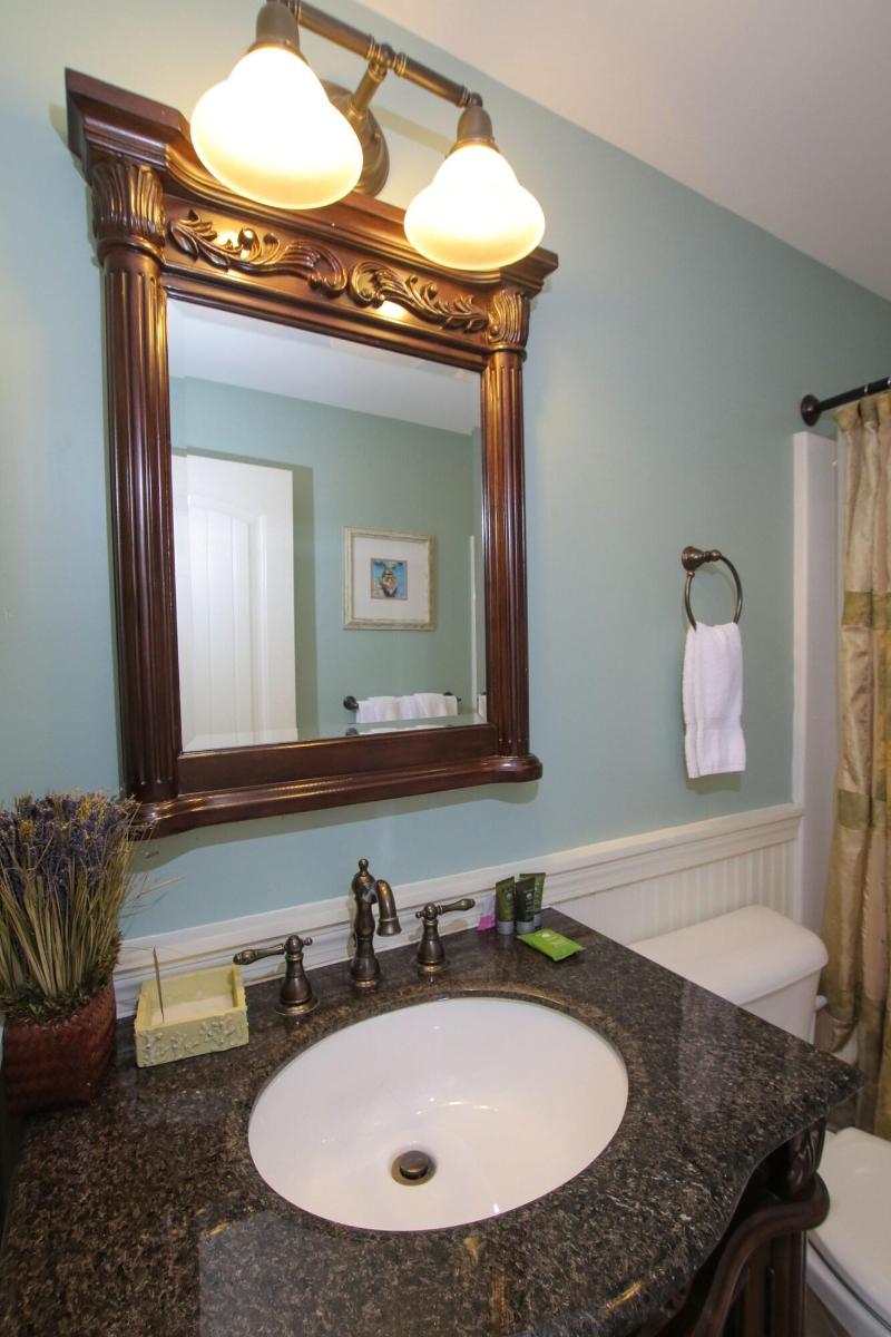Sheepscot Harbour Village & Resort image