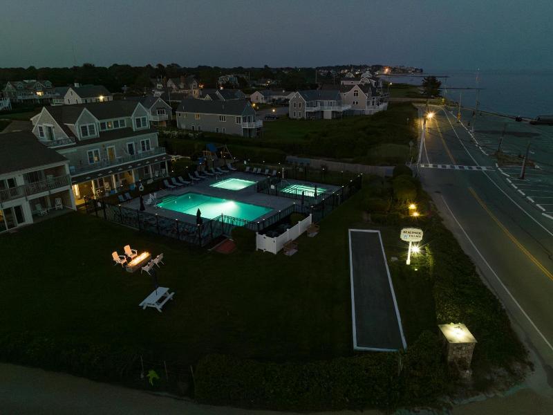 Beachside Village Resort image