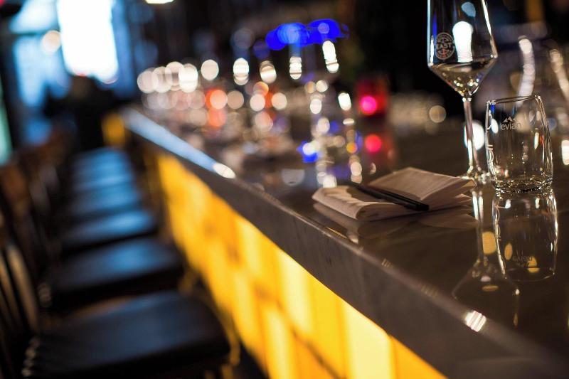 Stay in style at Renaissance Montreal Downtown Hotel