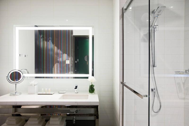 Stay in style at Renaissance Montreal Downtown Hotel