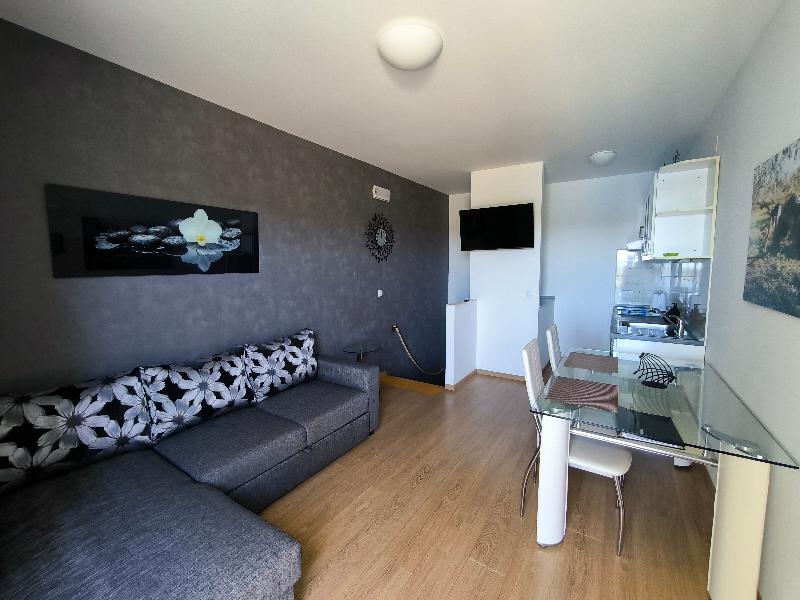 Apartments Didan image