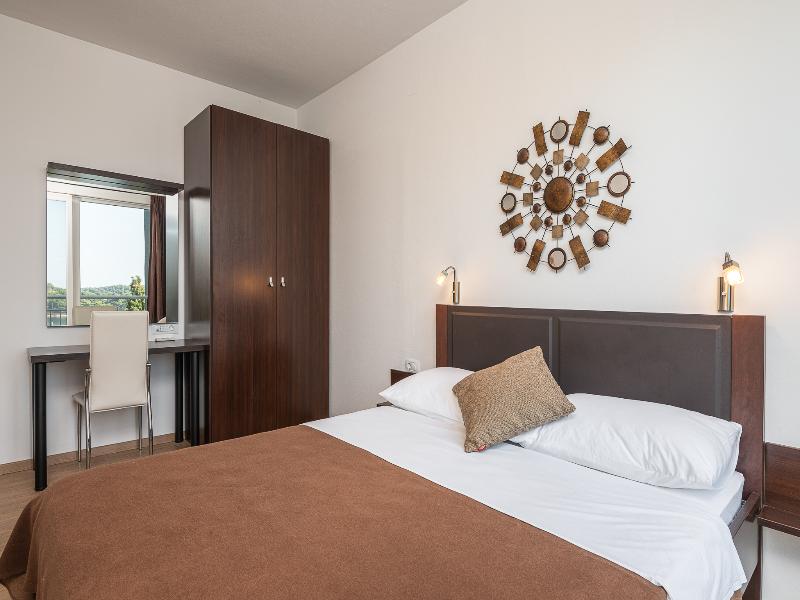 Apartments Didan image