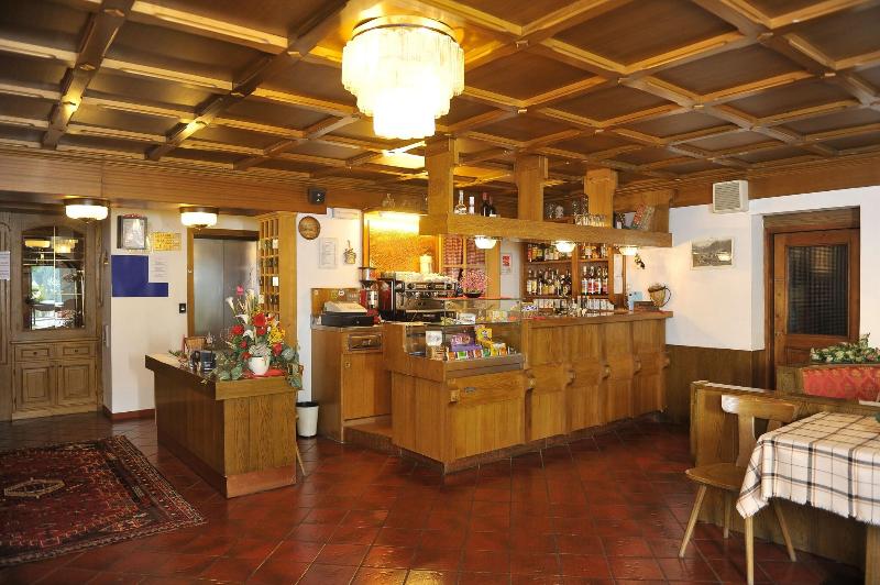 HOTEL CRISTALLO image