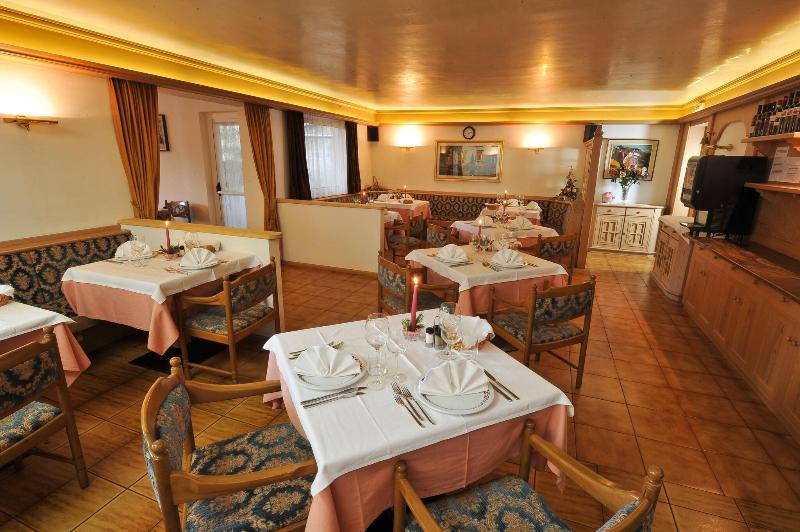 HOTEL CRISTALLO image