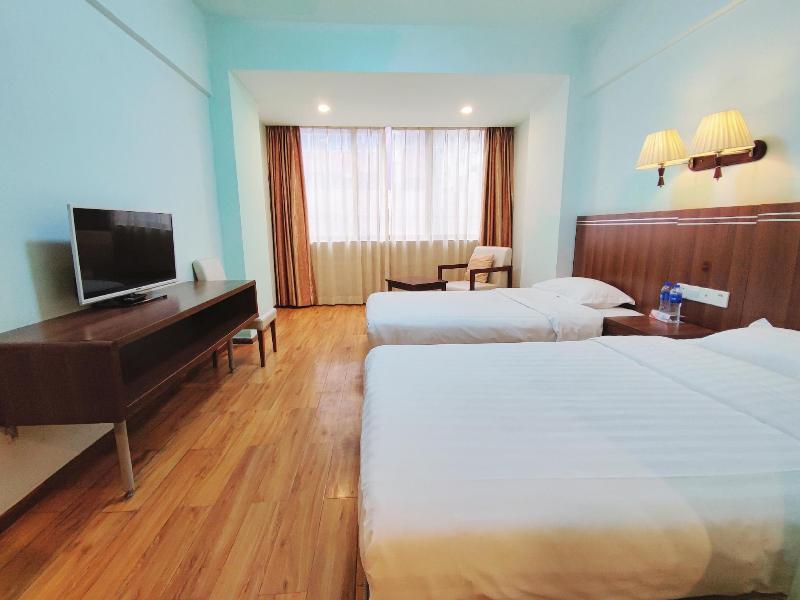 Xinghua Hotel Shenzhen image