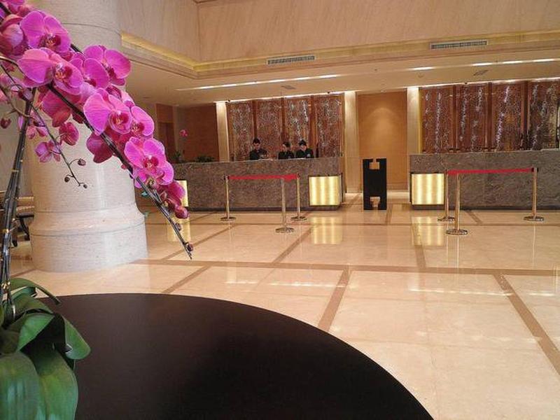 Aoyuan Golf Hotel image