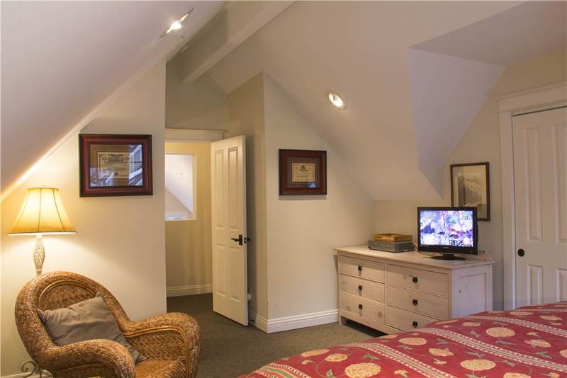 Legacy House  image