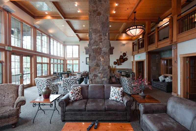 Grand Timber Lodge  image