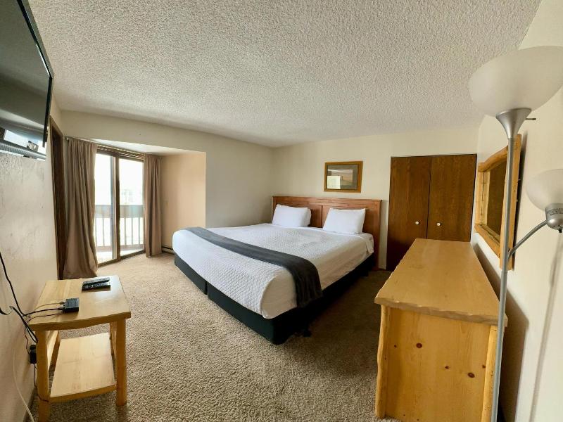 Silverado II Condominiums   image