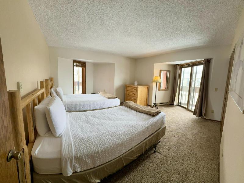 Silverado II Condominiums   image
