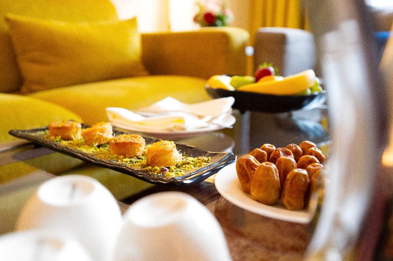 Frontel Al Harithia EX Majlis Grand